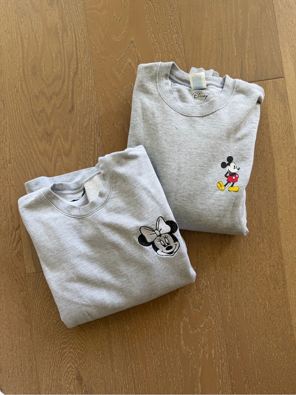 Gildan Gray Mickey & Minnie Crewneck Sweatshirts